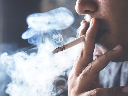Dlaczego to, co czujemy po zapaleniu papierosa jest ważniejsze niż sam papieros?